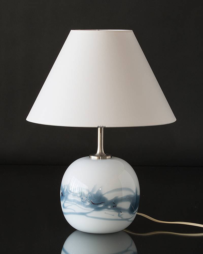 Holmegaard Sakura lampe, blå, rund, lille (uden sk u00e6rm) Udgået af produktion Nr 3623235 DPH Holmegaard Sakura lampe, blå, rund, lille (uden sk u00e6rm) Udgået af produktion Nr 3623235 DPH