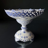 Musselmalet helblonde Sjælden stor frugtskål på fod nr. 1/1011, Royal Copenhagen 24cm