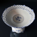 Musselmalet helblonde Sjælden stor frugtskål på fod nr. 1/1011, Royal Copenhagen 24cm