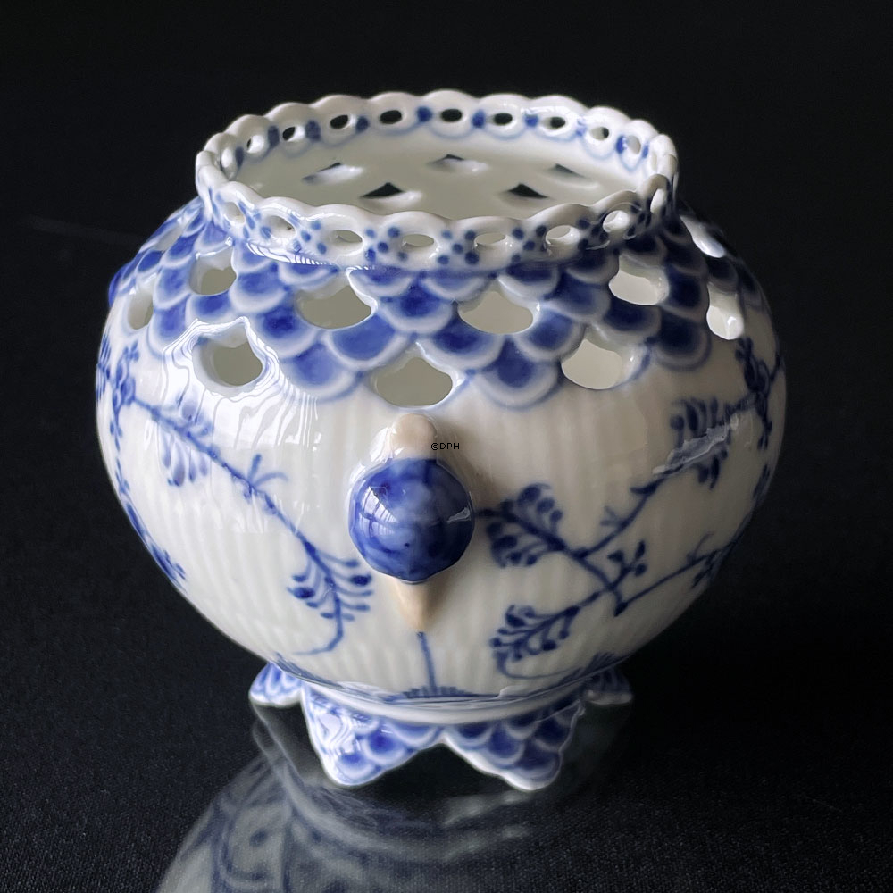 Musselmalet, helblonde, Lille vase, Royal Copenhagen nr. 1-1043