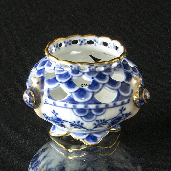 Musselmalet, helblonde,Lille snegle vase, med guld, Royal Copenhagen nr. 1/1045 (1894-1922)