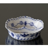 Musselmalet, helblonde, rund asiet 11cm, Royal Copenhagen nr. 1137