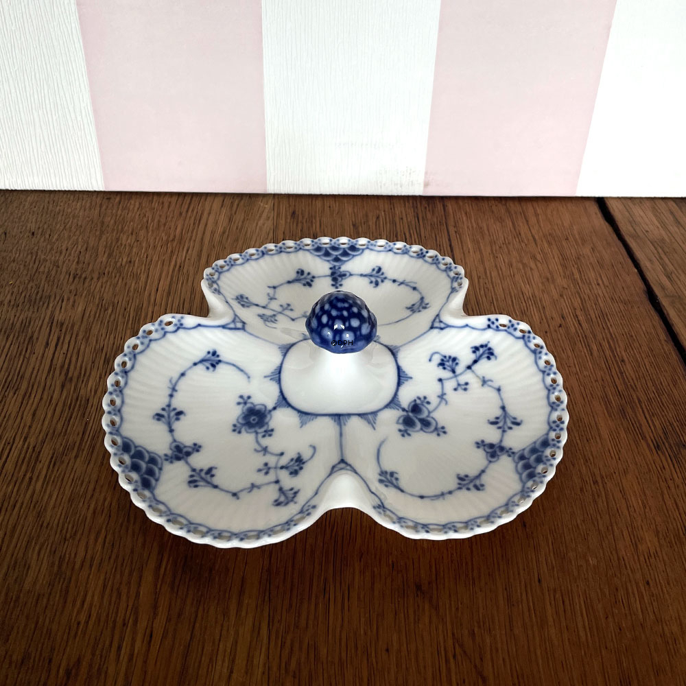 Musselmalet helblonde radisefad, Royal Copenhagen nr. 1/1167