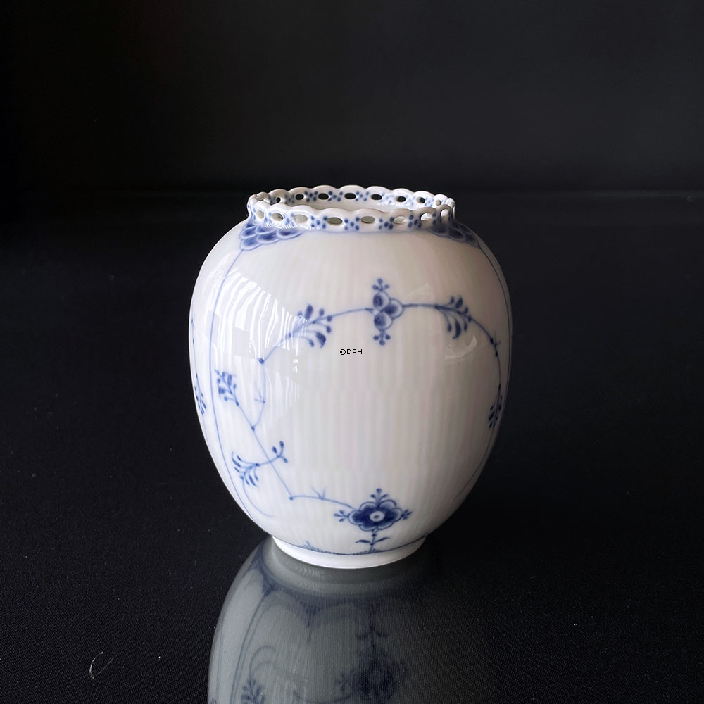 Musselmalet, helblonde, vase nr. 1/1190, Royal Copenhagen