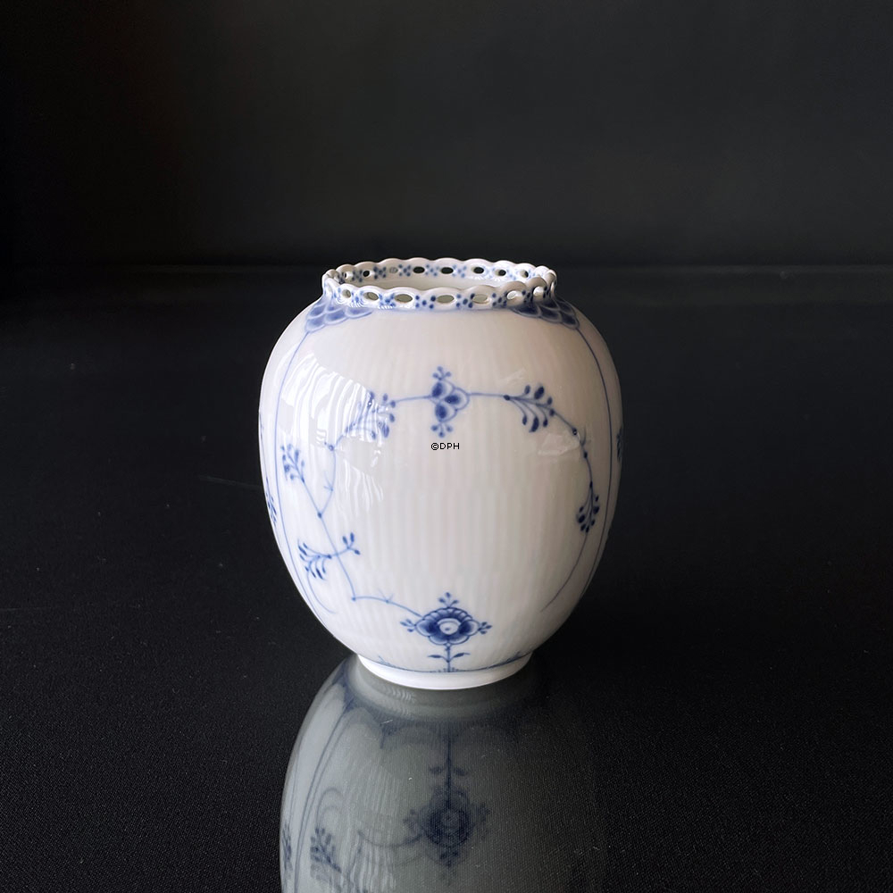 Musselmalet, helblonde, vase nr. 1/1190, Royal Copenhagen