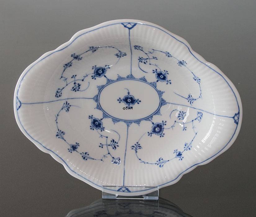 Musselmalet, riflet, Stor oval skål, sjælden 30cm, Royal Copenhagen nr. 2014