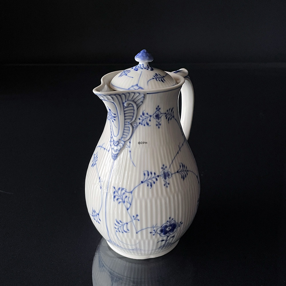 Musselmalet, riflet, kande nr.1-30, Royal Copenhagen Meget sjælden (har en lille skibning ved bunden)