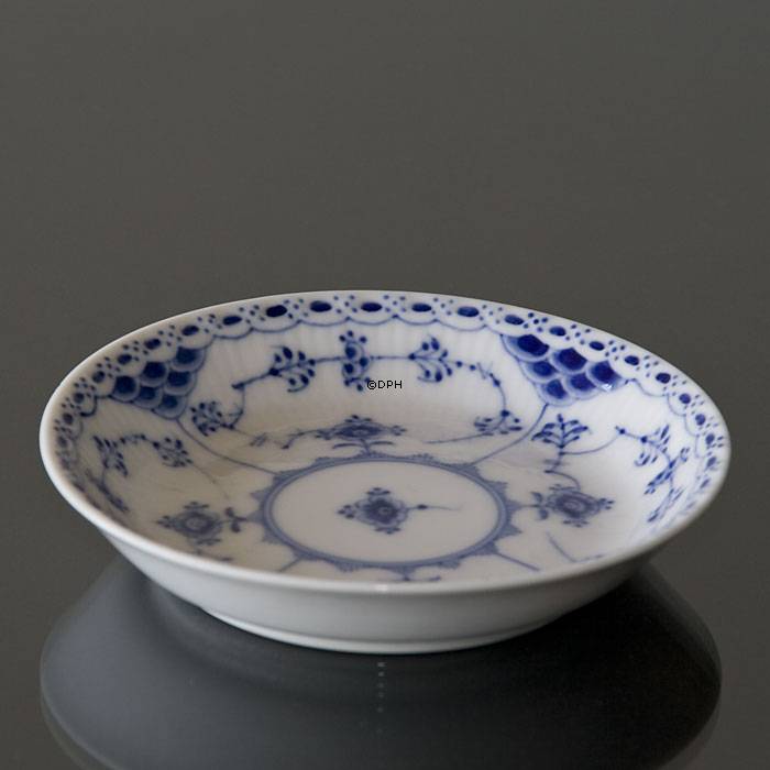 Musselmalet, halvblonde, skål 14cm, Royal Copenhagen nr. 529