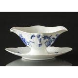 Blue Flower, Curved, Sauce boat on fixed stand, Royal Copenhagen no. 1650