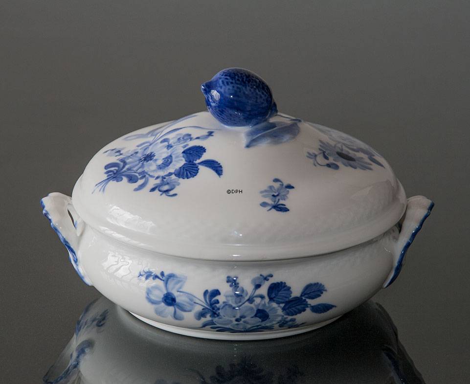 Blå Blomst, flettet, rund lågfad nr. 10/8055, Royal Copenhagen