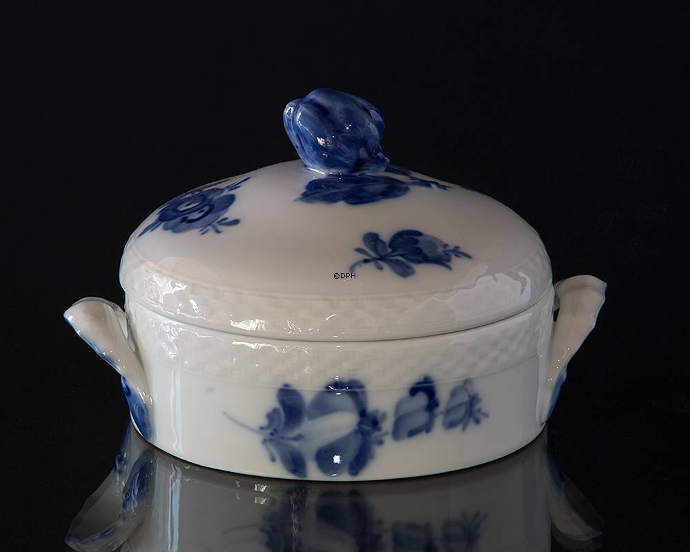 Blå Blomst, flettet, smørkrukke nr. 10/8139, Royal Copenhagen