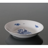 Skål nr. 10/8155, Blå Blomst, flettet ø19cm, Royal Copenhagen