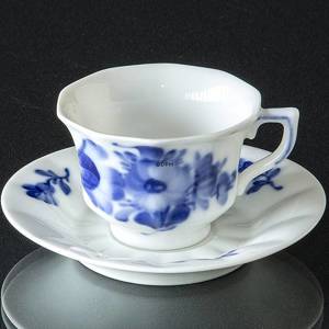 Blå Blomst, kantet, Miniature Kaffekop, Royal Copenhagen Kop Ø6cm H:4,5cm underkop: Ø 9,8cm | Nr. 10-8519 | DPH Trading