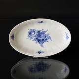 Blå Blomst, kantet, oval asiet nr. 10/8588, 17cm, Royal Copenhagen