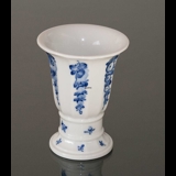 Royal Copenhagen, Blue Flower, angular, vase on fot no. 10/860000