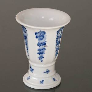 Royal Copenhagen, Blå Blomst, kantet, vase på fod | Nr. 10-8601 | DPH Trading
