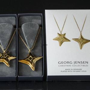 Fire og femkantede stjerner Georg Jensen ornamenter, sæt 2021 | År 2021 | Nr. 10019951 | DPH Trading