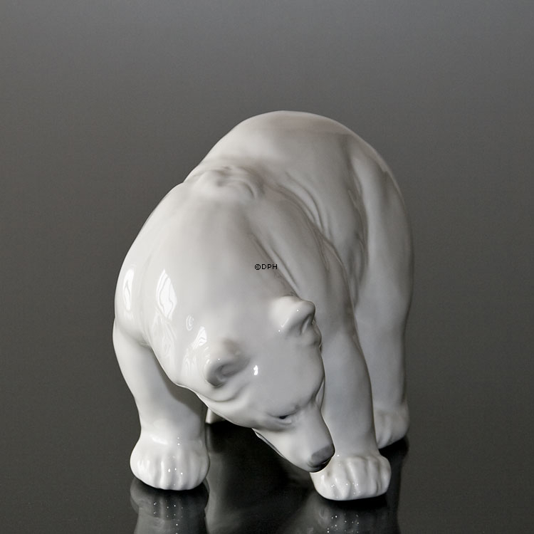 Stående hvid isbjørn, Royal Copenhagen figur nr. 21519 eller 237