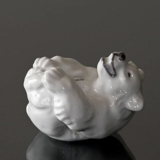 Hvid figur af isbjørneunge, Royal Copenhagen nr. 22745 eller 245