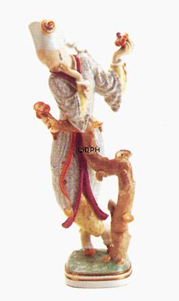 Månepigen, Overglasur figur, Royal Copenhagen nr. 2413 eller 131