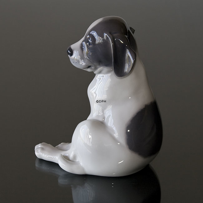 Glathåret Terrier, Royal Copenhagen hundefigur nr. 259 eller 051