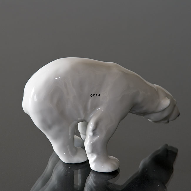 Isbjørn, Royal Copenhagen figur nr. 321 eller 054