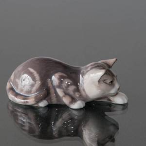 Snigende stribet kat, Royal Copenhagen figur | Nr. 1020306 | Alt. 1020306 | DPH Trading