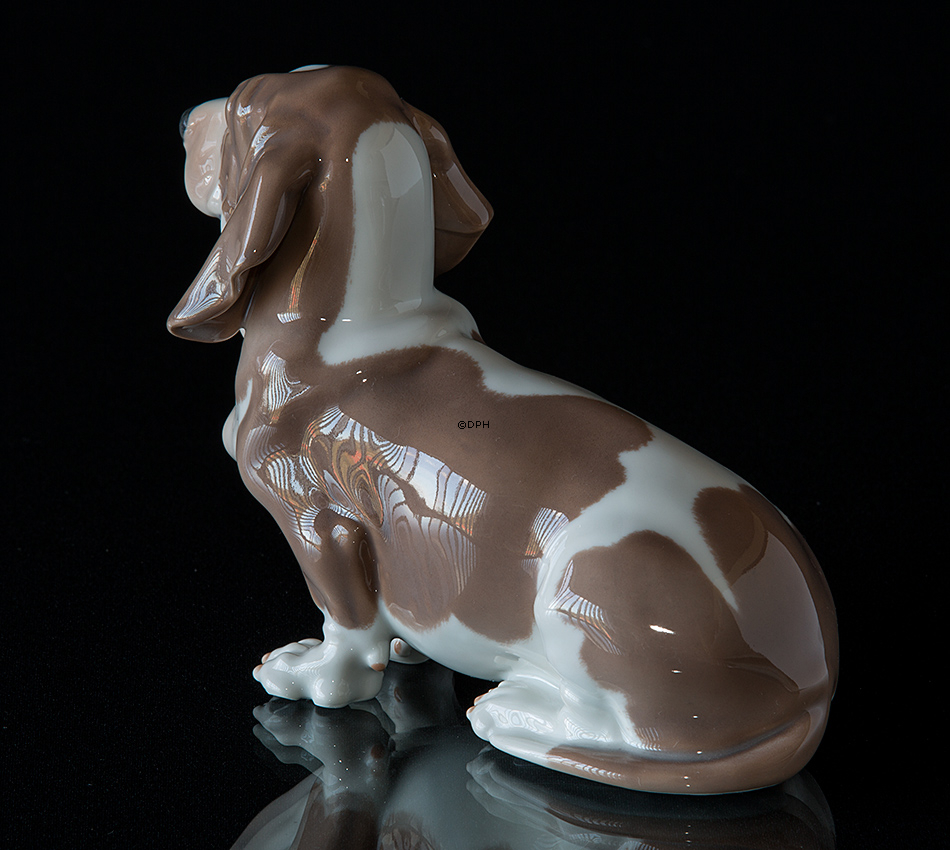 Bassethound, Royal Copenhagen hunde figur nr. 356