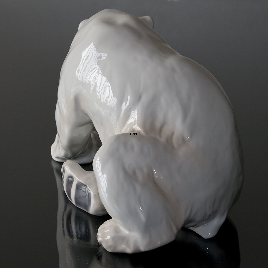 Isbjørn, Bing & Grøndahl figur nr. 1857 eller 433