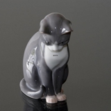 Cat sitting, Bing & grondahl figurine no. 1876 or 435