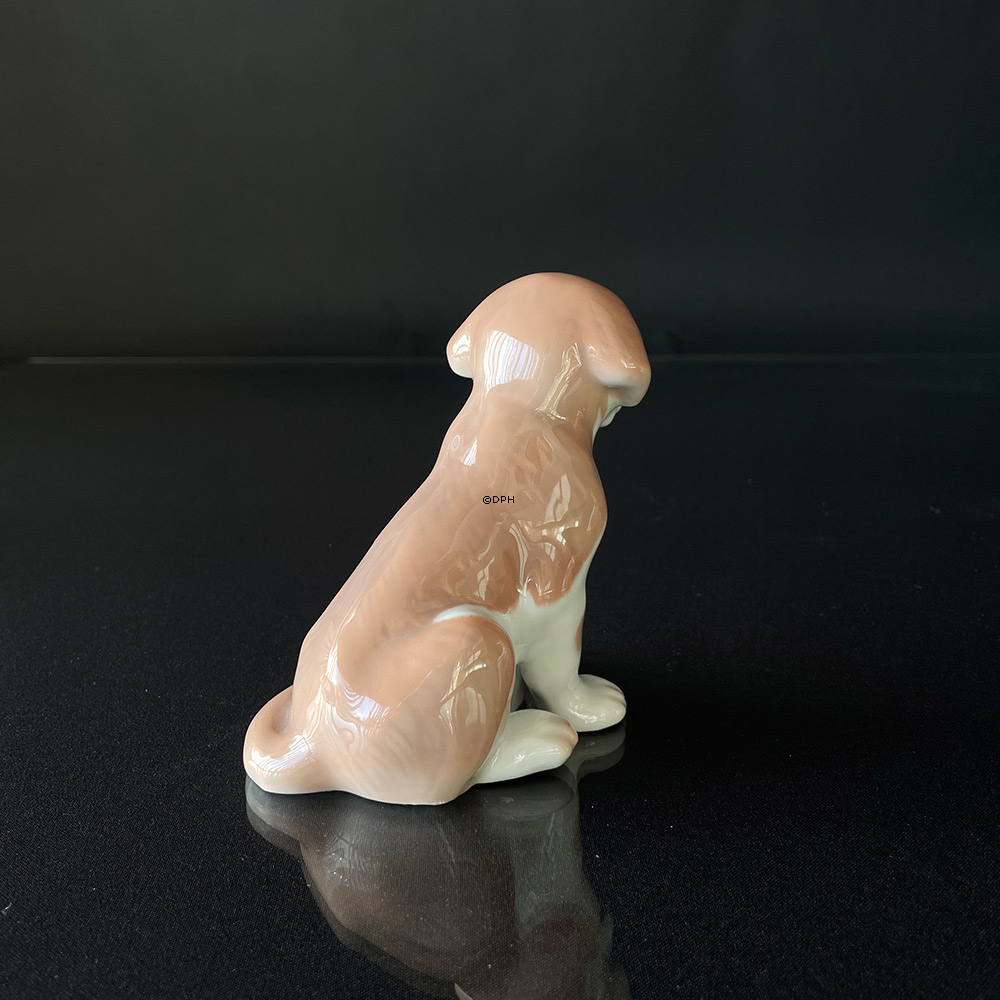 Sanktbernhardshvalp, Bing & Grøndahl hunde figur nr. 1926 eller 439