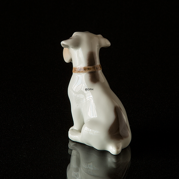 Siddende Sealyham terrier, Bing & Grøndahl figur nr. 2179 eller 451