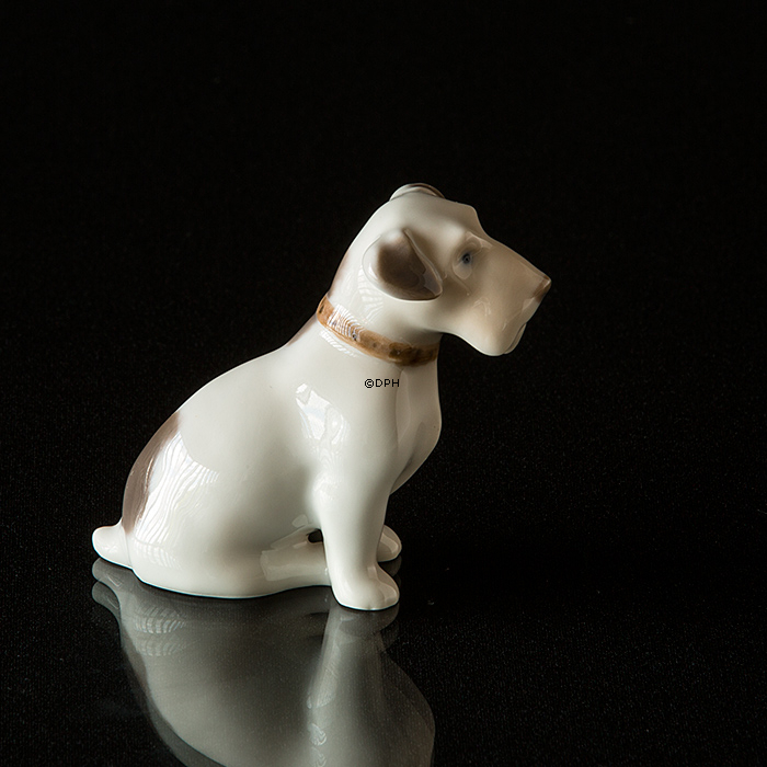 Siddende Sealyham terrier, Bing & Grøndahl figur nr. 2179 eller 451
