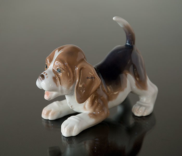 Beagle, Bing & Grøndahl hundefigur nr. 2564 eller 564