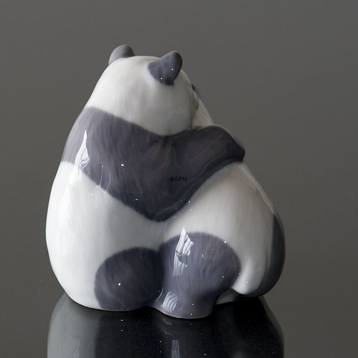 Legende Panda, Royal Copenhagen figur nr. 667
