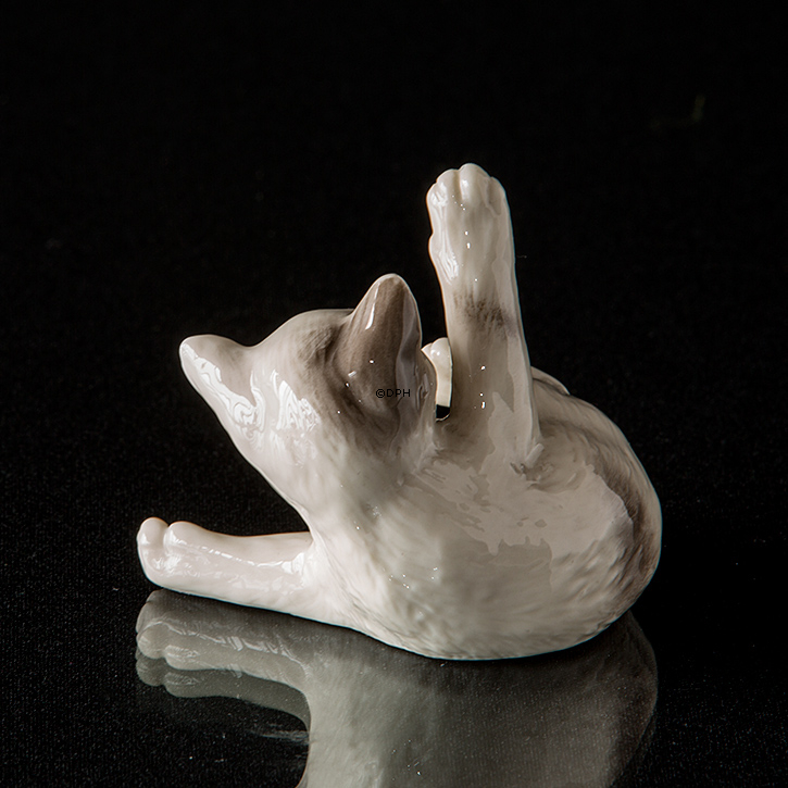 kat, Royal Copenhagen figur nr. 682