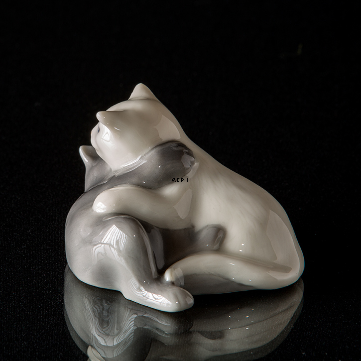 Hannibal og Hager, katte, Royal Copenhagen figur nr. 683