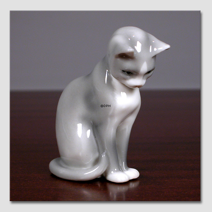 Princess, kat, Royal Copenhagen figur nr. 687