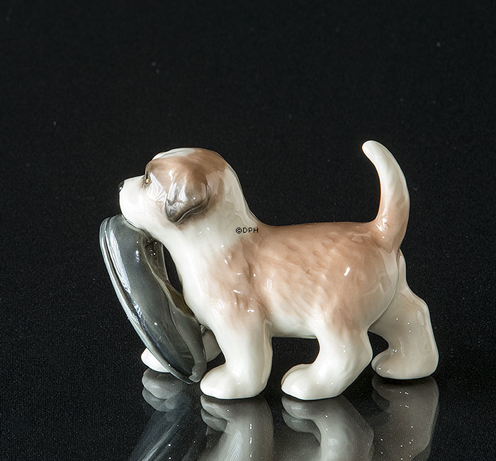 Sanktbernhardshund, Royal Copenhagen hunde figur nr. 744