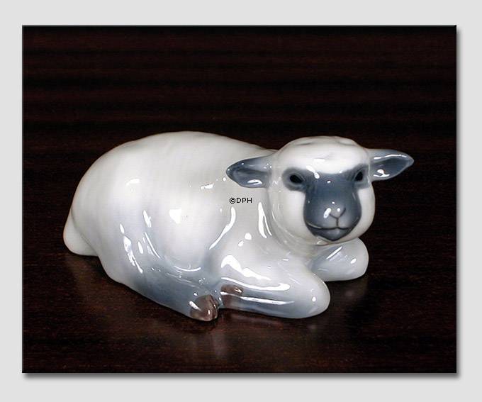 Liggende Lam, Royal Copenhagen figur nr. 756