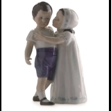 Love Scorned, Girl trying to Kiss Boy, Bing & Grondahl figurine no. 1614 or 406