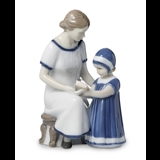 Else with her mother, Royal Copenhagen figurine no. 668