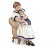 Elsa mit ihrer Mutter in Sessel, Royal Copenhagen Figur Nr. 670