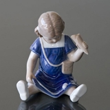 Else spiser is, Royal Copenhagen figur nr. 673