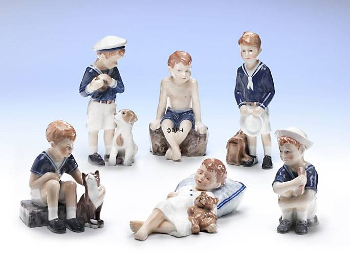 Jens´ første skoledag, Royal Copenhagen figur nr. 685