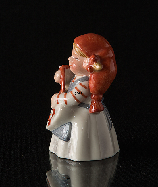 Nisse med flethjerte, Royal Copenhagen jule figur nr. 761