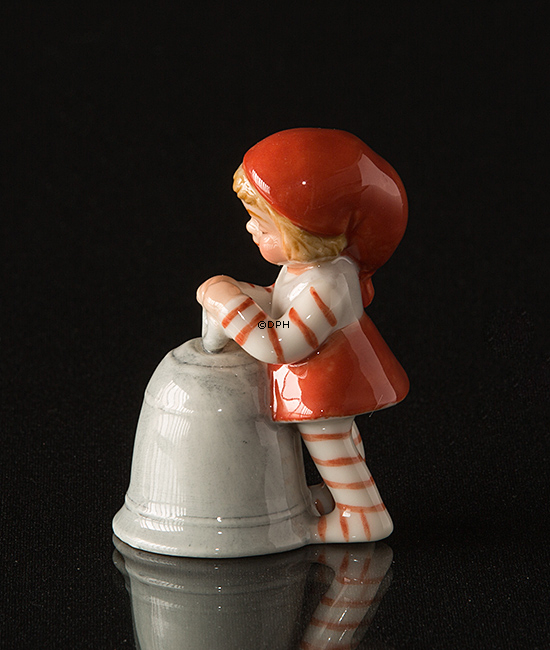 Nisse med klokke, Royal Copenhagen julefigur nr. 793