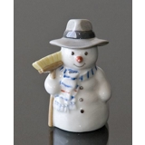 Snemand, Far med kost, Royal Copenhagen vinterserie figur nr. 768