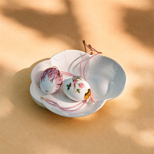 Påskeæg med rødkløver blade, Royal Copenhagen påske 2023