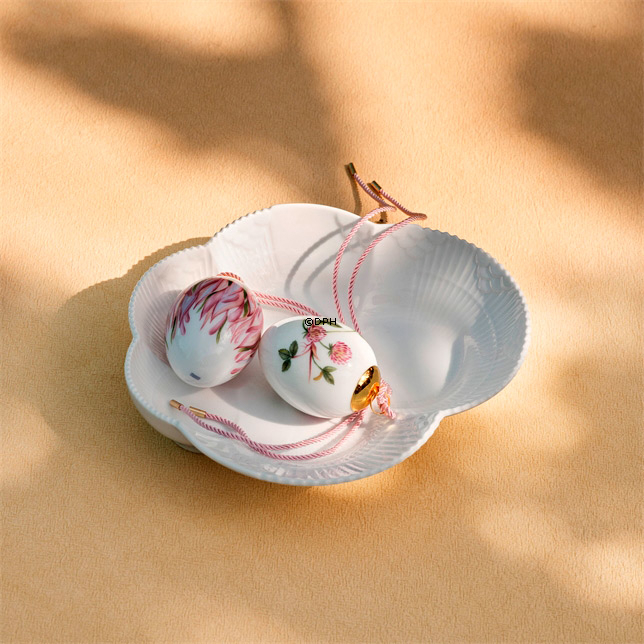 Påskeæg med rødkløver og rødkløver blade, 2 stk., Royal Copenhagen påske 2023